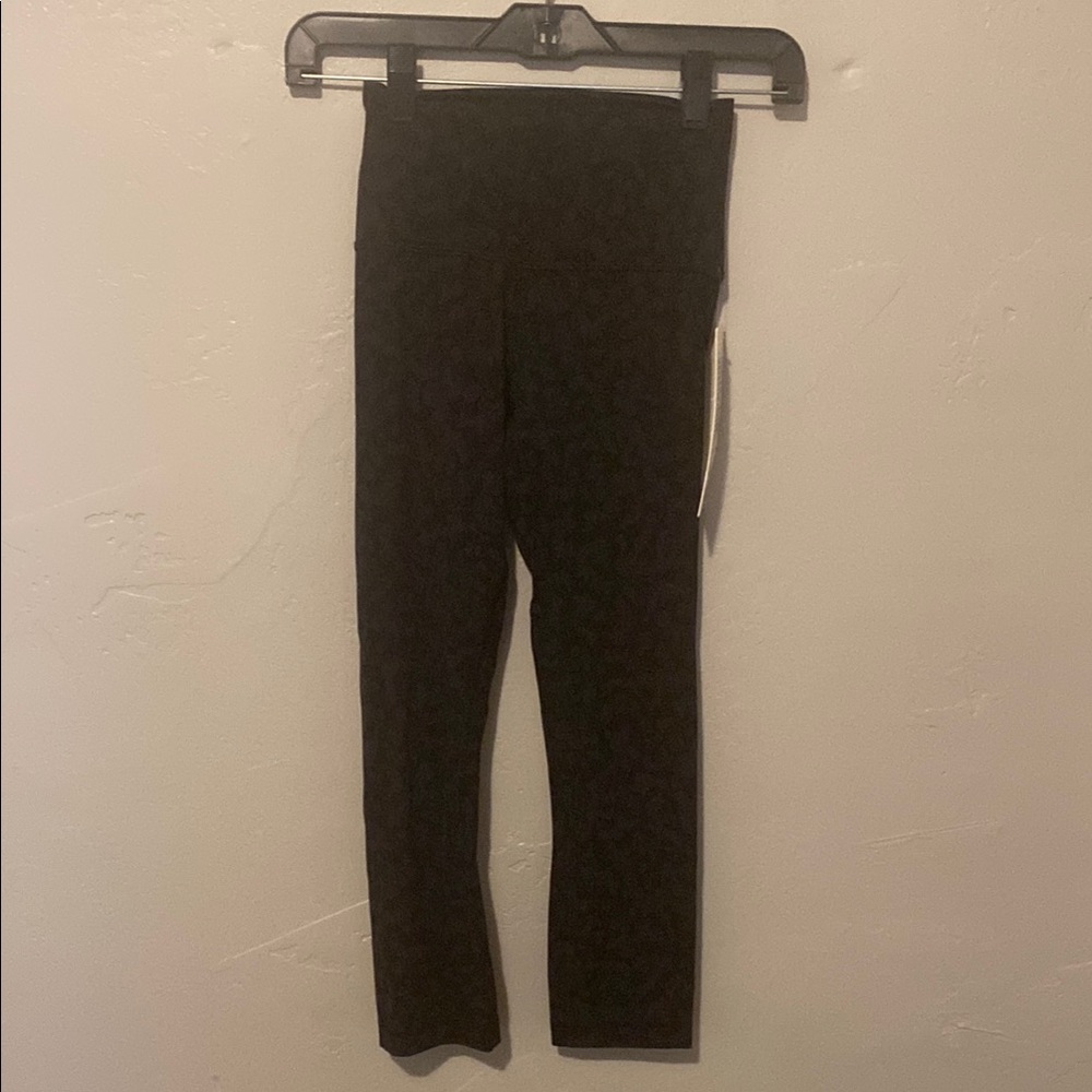 Lululemon Athletica Black and Gray Print Align Crop 21”Leggings Woman 2